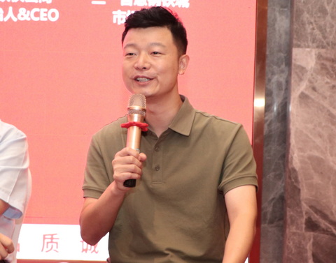 謝皇.JPG