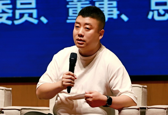韓志強(qiáng)1.jpg