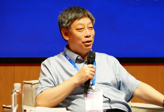 李張軍1.jpg
