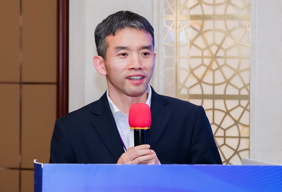 zhangmingwei.jpg