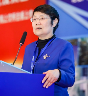 主題演講《當前船舶工業(yè)發(fā)展現(xiàn)狀及對船用鋼材需求展望》